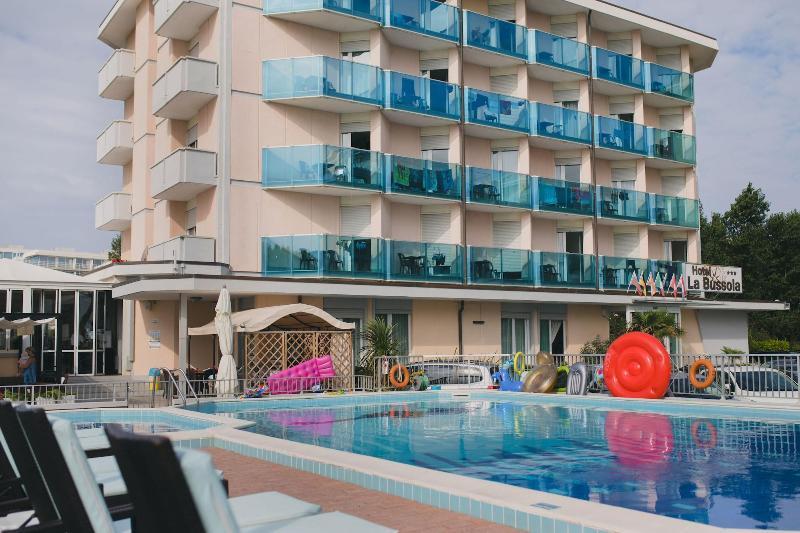 Hotel La Bussola Lido di Jesolo Luaran gambar