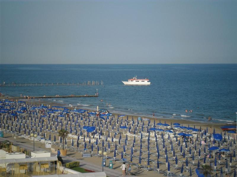 Hotel La Bussola Lido di Jesolo Luaran gambar