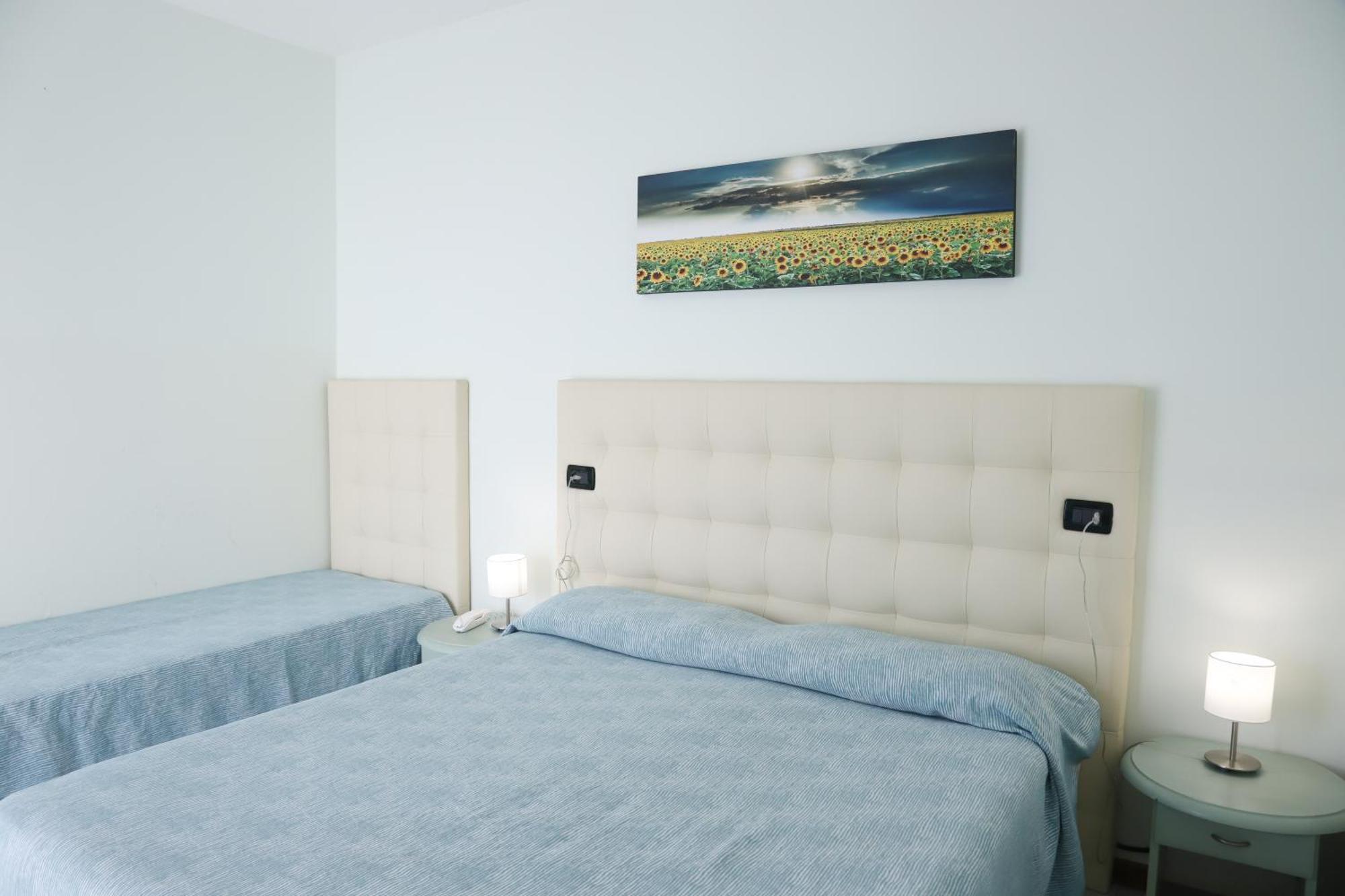 Hotel La Bussola Lido di Jesolo Luaran gambar