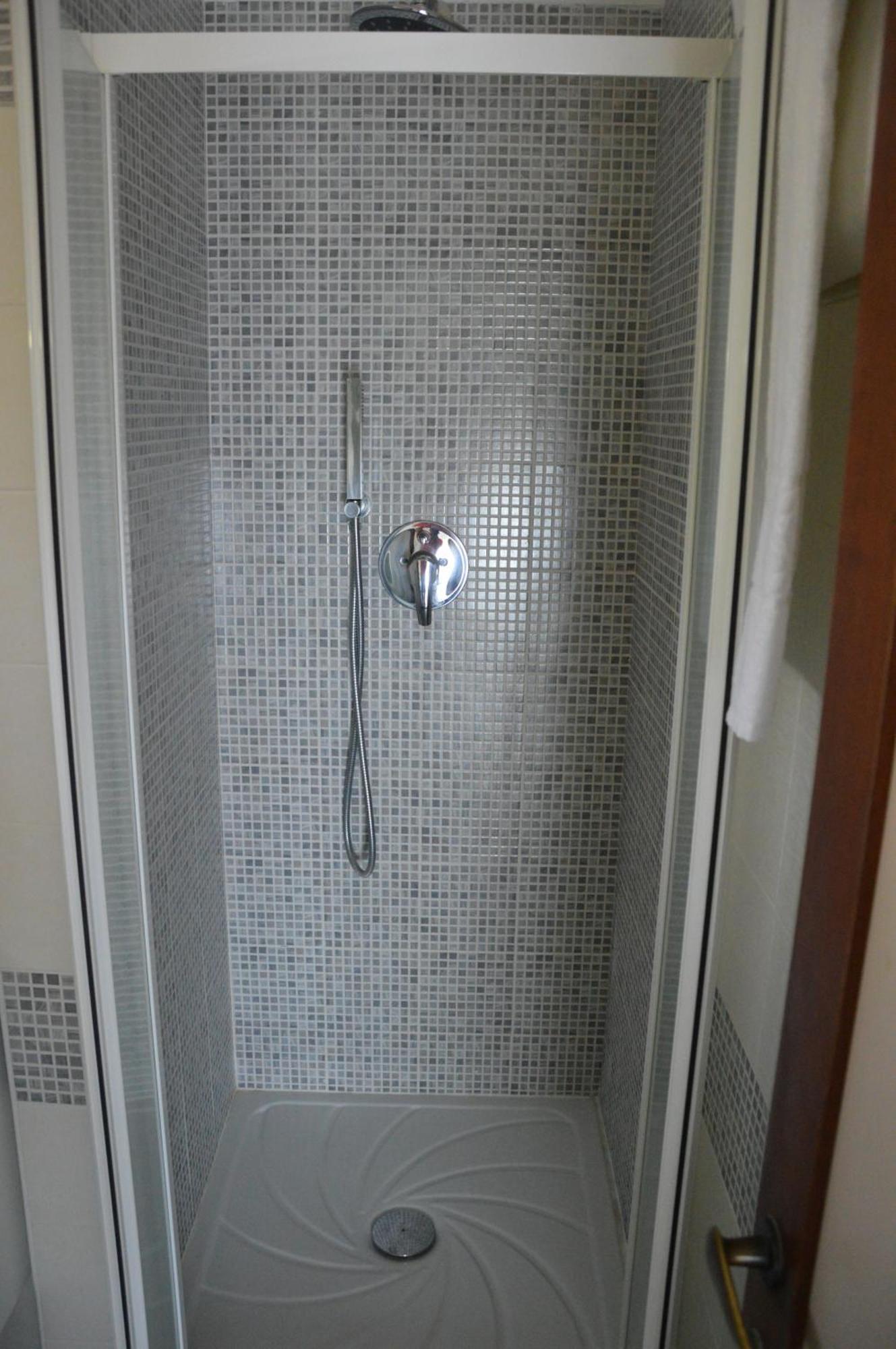 Hotel La Bussola Lido di Jesolo Bilik gambar