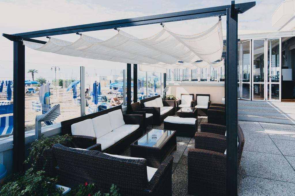 Hotel La Bussola Lido di Jesolo Luaran gambar